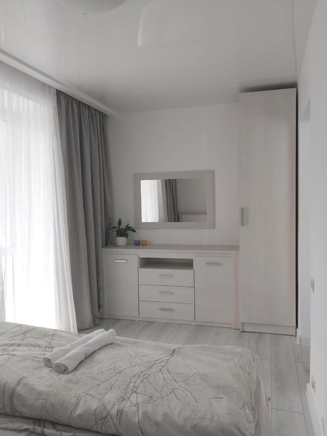 2-Х Комнатная Квартира Taraz Ngoại thất bức ảnh